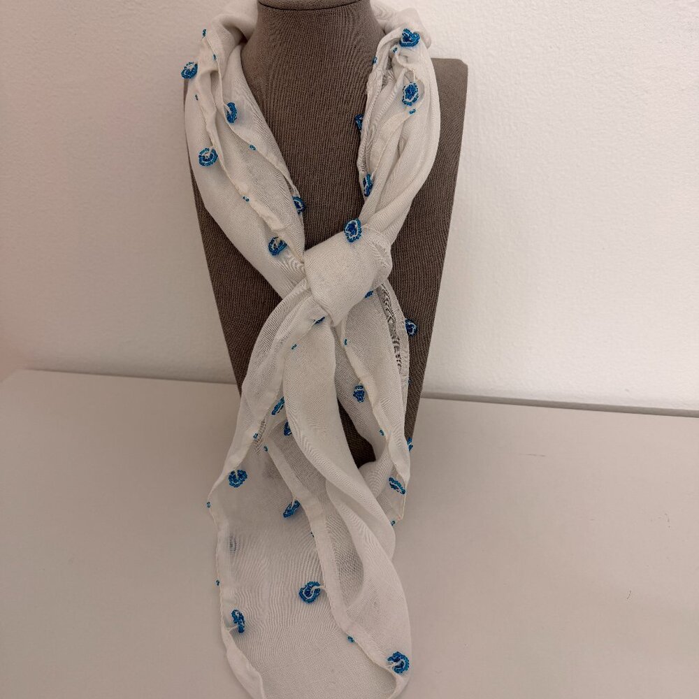 Collectable Traditional Vintage Turkish 40s-50s Oya Scarf White & Blue Bead Lace
